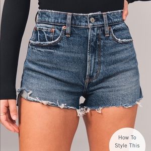 A&F High Rise Mom Short Curve Love Dark Wash